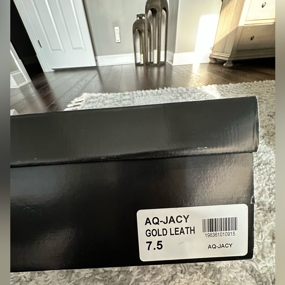 NWT Aqua Jacy Gold Leather Espadrille Platform Wedges — 7.5 | Summer Staple - Picture 4 of 14